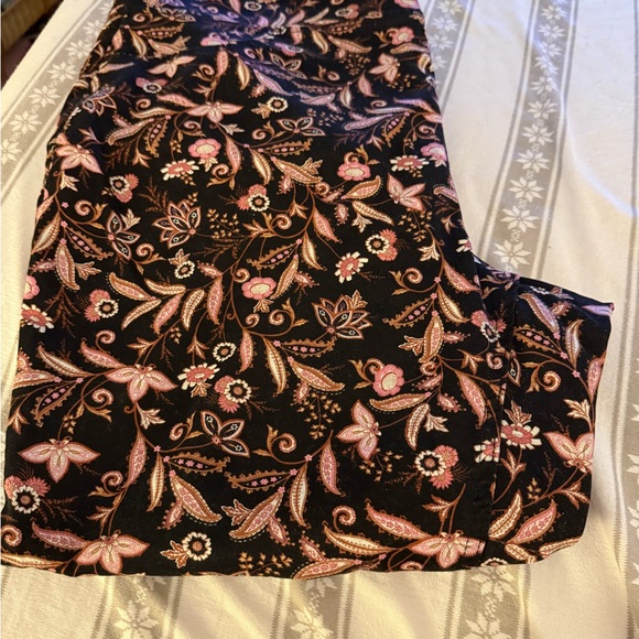 Terra and Sky Floral Patterned Pants Size 1X - Picture 2 of 4